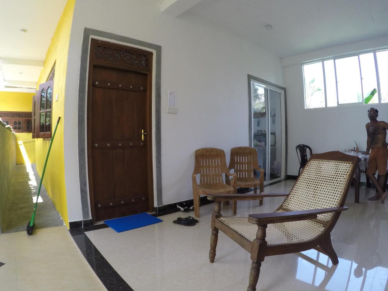 Yellowappartments 希克杜沃 外观 照片